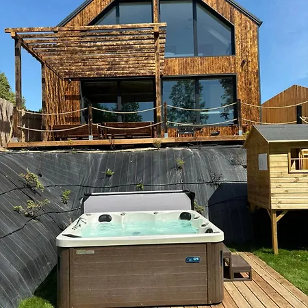 Dom Nad Jeziorem Mazury - Pod Napieciem 2 מארנגובו