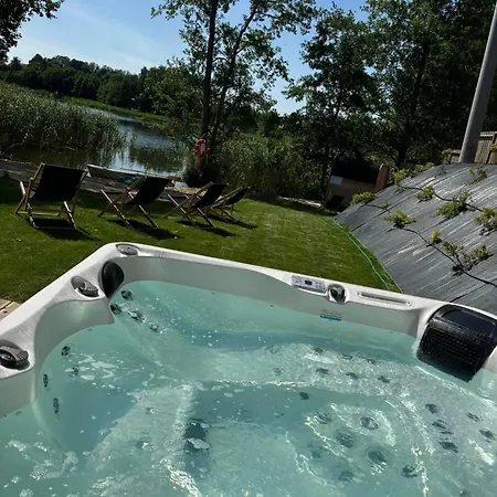 וילה Dom Nad Jeziorem Mazury - Pod Napieciem 2 מארנגובו